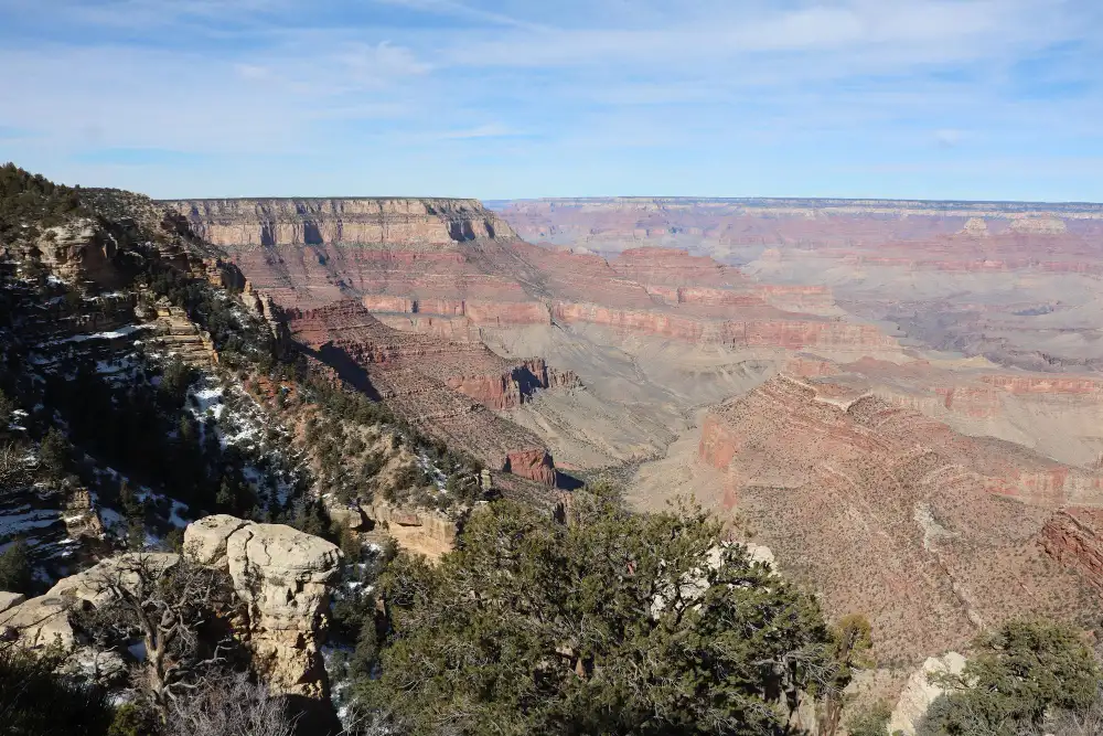 Vue depuis Desert View avec le fleuve Colorado et la Watchtower