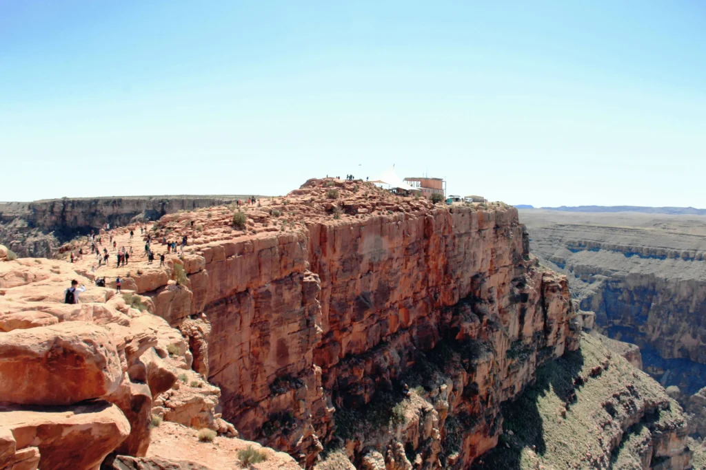 guano point grand canyon west rim vue panoramique falaises arizona